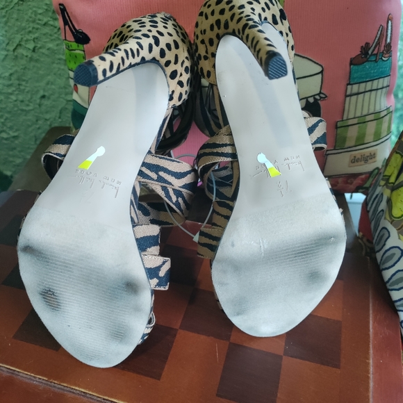 Animal print sandals - Picture 5 of 7